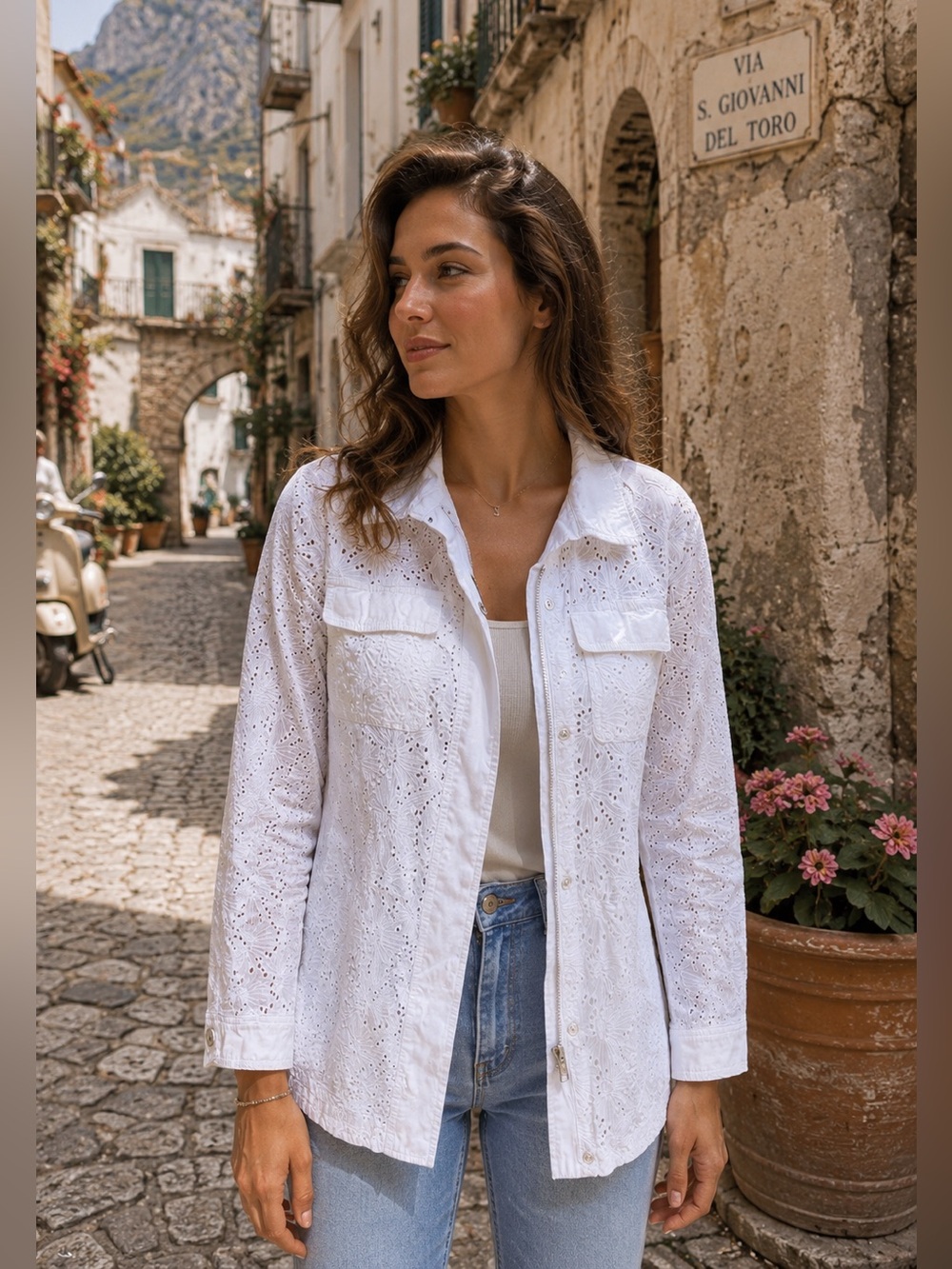 Chico’s White Eyelet Cotton Utility Jacket | Size 1 (US 8/10)